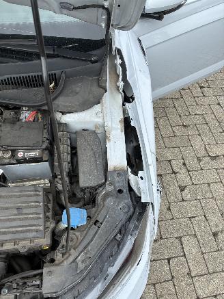 Volkswagen Polo VW POLO 1.0I 2019 R LINE picture 11