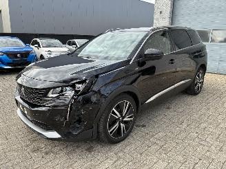 Unfallwagen Peugeot 5008 PEUGEOT 5008 GT 2.0D 2022 7 ZIT 2022/2