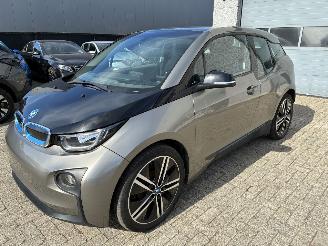 krockskadad bil auto BMW i3 BMW I3 2016 2016/5