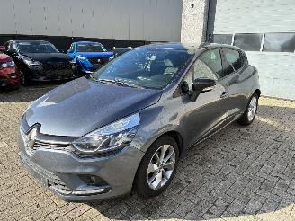 Auto incidentate Renault Clio RENAULT CLIO 1.5D 2017 2017/1