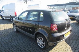 Volkswagen Polo 1.4-16V Cross picture 3