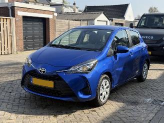 Schadeauto Toyota  1.5 VVT-i Active LPG NAP !!! 2019/1