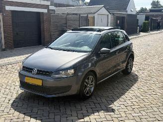Unfallwagen Volkswagen Polo 1.6 TDI PANO DSG 2011/1
