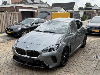 uszkodzony samochody osobowe BMW 1-serie 120i M AUTOMAAT 2024/1