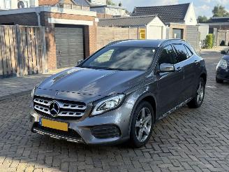 Coche accidentado Mercedes GLA 200d AMG AUTOMAAT 2018/1