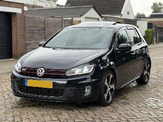 Schadeauto Volkswagen Golf 2.0 GTI 211 PK 2009/1