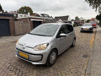 Damaged car Volkswagen Up! 1.0 move up bluemotion 2014/1