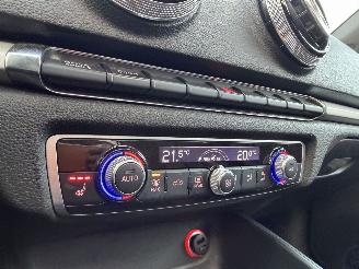 Audi A3 1.4 TFSI PANO S Line LIMOUSINE picture 19