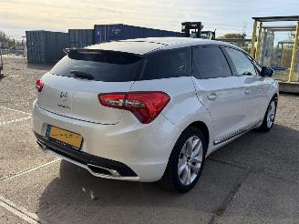 Citroën DS5 1.6 e-HDI picture 2