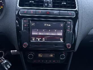 Volkswagen Polo 1.4 GTI TSI PANO LED AUTOMAAT picture 16