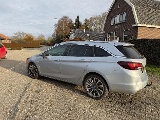 Opel Astra 1.6 Cdti SPORTS TOURER+ picture 9