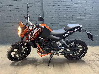 KTM 125 Duke KTM Tour 125 Duke picture 2