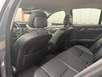 Mercedes C-klasse 350 CGI BlueEFFICIENCY Avantgarde picture 26