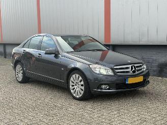 Damaged car Mercedes C-klasse 350 CGI BlueEFFICIENCY Avantgarde 2009/1