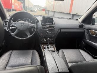 Mercedes C-klasse 350 CGI BlueEFFICIENCY Avantgarde picture 24