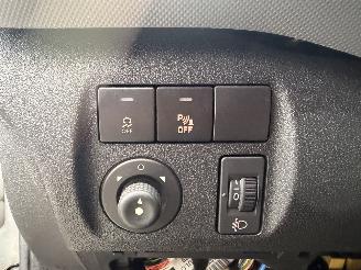 Peugeot Partner 1.6 BlueHDi 75 L1 Première EURO 6 picture 9