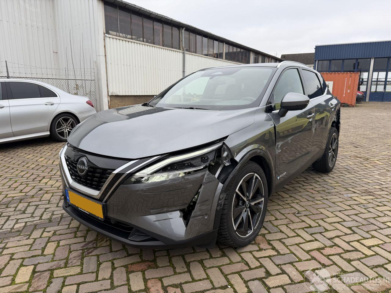 Nissan Qashqai 1.5 Tekna plus automaat