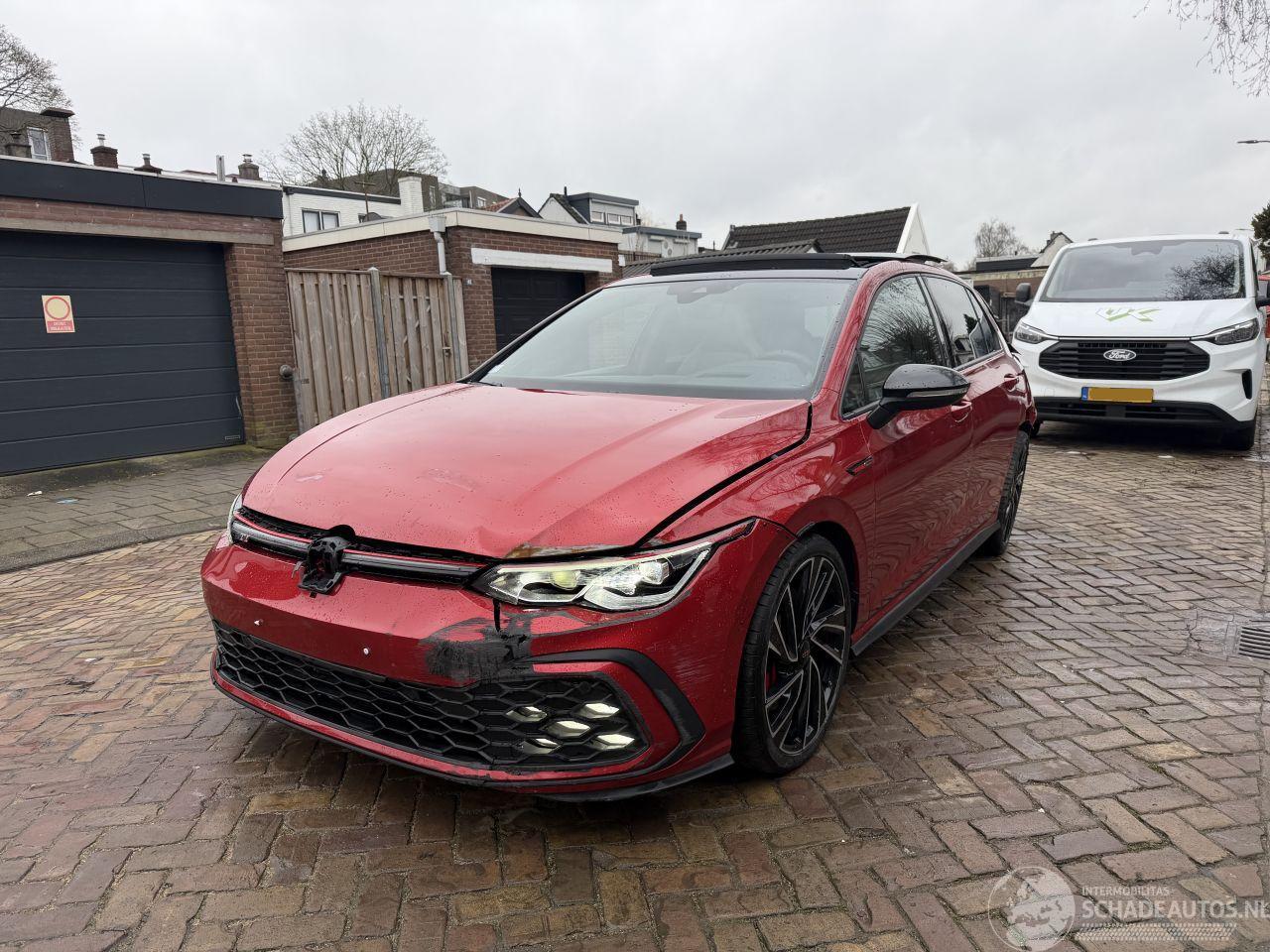 Volkswagen Golf 2.0 GTI PANO SFEER
