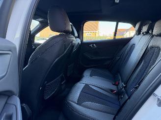 BMW 1-serie 118i M PAKKET AUTOMAAT SCHUIFDAK picture 16