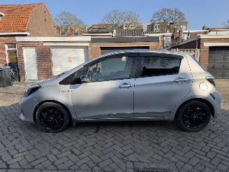 Toyota Yaris 1.5 Hybrid AUTOMAAT picture 13