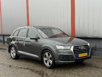 Schadeauto Audi Q7 3.0 TFSI QUATTRO S LINE + 7 PERS 2015/1