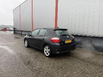 Toyota Auris 1.8 Full Hybrid Dynamic NAP picture 25