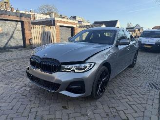 BMW 3-serie 330e M Pakket Harmon M PAKKET picture 21