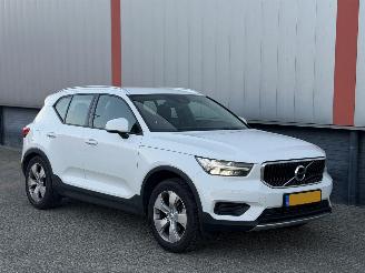 uszkodzony samochody osobowe Volvo XC40 1.5 T3 Momentum Pro 2019/1