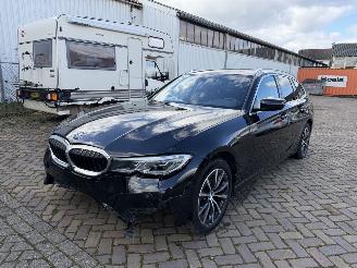 uszkodzony samochody osobowe BMW 3-serie 320d x drive 2022/1