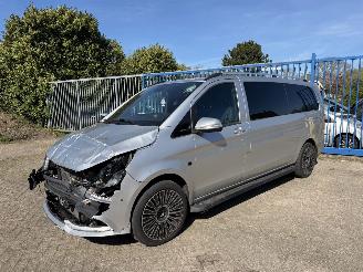 Schadeauto Mercedes Vito 9 PERS 114 BlueTEC Pro Extra Lang EURO 6 2017/1