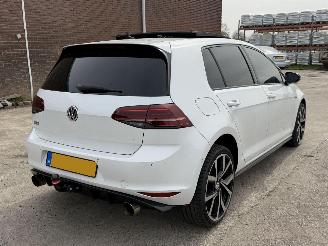 Volkswagen Golf 1.4 TSI GTE PANO picture 5
