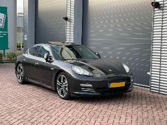 uszkodzony samochody osobowe Porsche Panamera 4.8 4S 2011/1