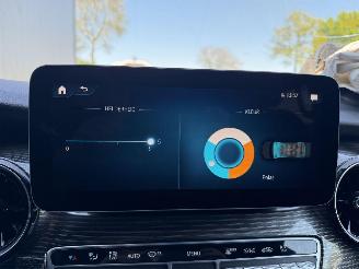 Mercedes V-klasse V220d AMG 4 MATIC 8 PERS picture 22