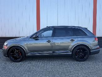 Audi Q7 3.0 TDI quattro S LINE PANO picture 32