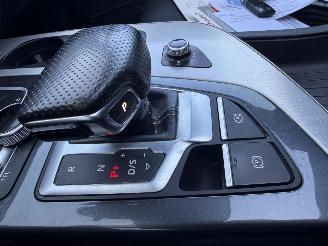 Audi Q7 3.0 TDI quattro S LINE PANO picture 23