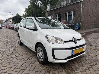 Volkswagen Up! 1.0 BMT move up! picture 5
