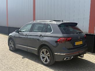 Volkswagen Tiguan 1.4 TSI eHybrid R-Line HEAD UP PANO picture 32
