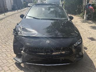 Mercedes A-klasse A180 AMG PANO picture 3