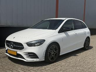 Mercedes B-klasse B250 AMG PANO SFEER picture 23