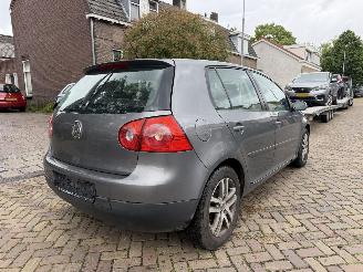 Volkswagen Golf 1.9 TDI picture 7