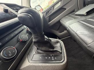 Volkswagen Transporter 2.0 TDI L2H3 30 AUTOMAAT picture 10