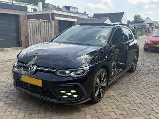 Schadeauto Volkswagen Golf 1.4 TSI GTE PANO SFEER 2021/1