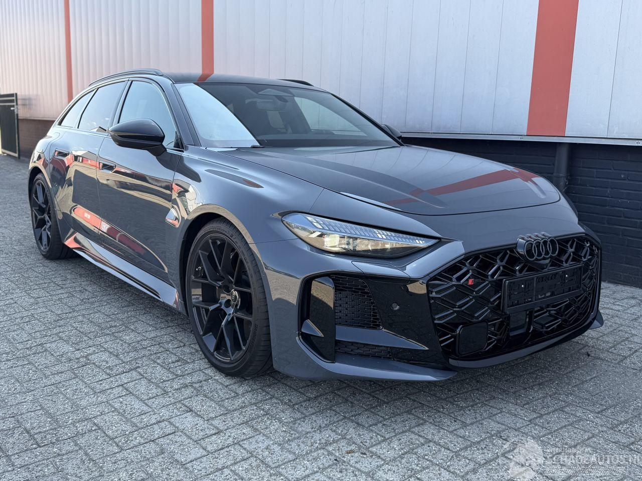 Audi Rs5 Audi RS 5 Avant 2.9 e-hybrid 639pk quattro