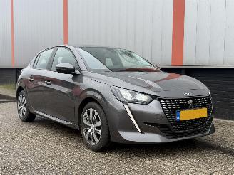 uszkodzony samochody osobowe Peugeot 208 1.2. PureTech NAP 2020/1