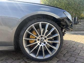 Mercedes E-klasse E400 4 Matic picture 4