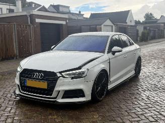 damaged passenger cars Audi A3 1.5 TFSI S Line 2017/1