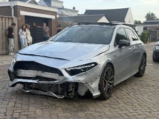 Voiture accidenté Mercedes AMG A35 AMG Facelift Pano/Schaalstoelen 2024/1
