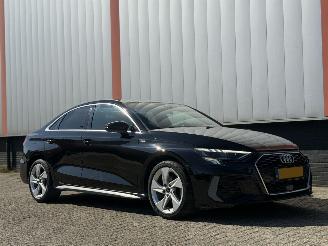 Schadeauto Audi A3 LIMOUSINE 30 TFSI S LINE AUTOMAAT NAP!!! 2023/1
