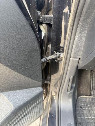 Volkswagen Caddy 2.0 TDI Dubbel schuifdeuren MODIFIED PARTITION WALL picture 29