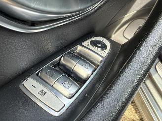 Mercedes E-klasse E200d AMG PANO BURN picture 15